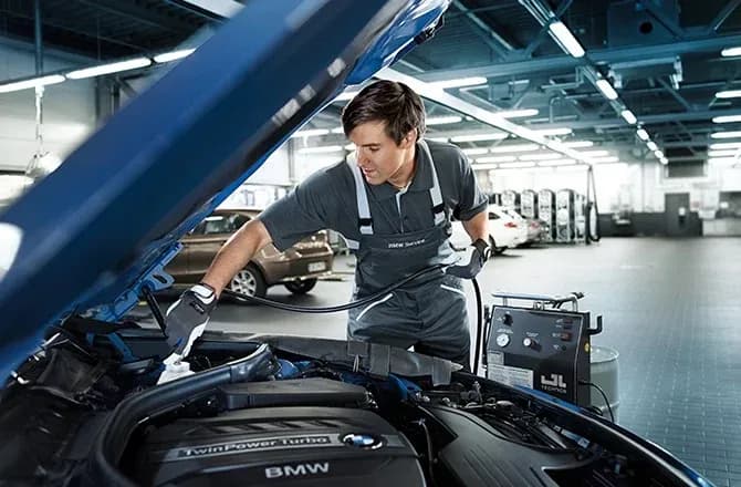 BMW Car Service Cost in Uk - Blog Image